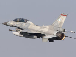 f16