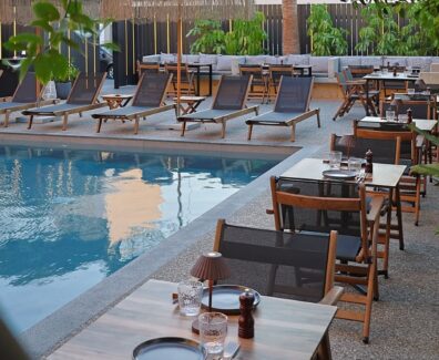 holybythepool