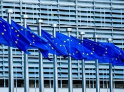 komision_dosi_eurogroup-large_thumbnail