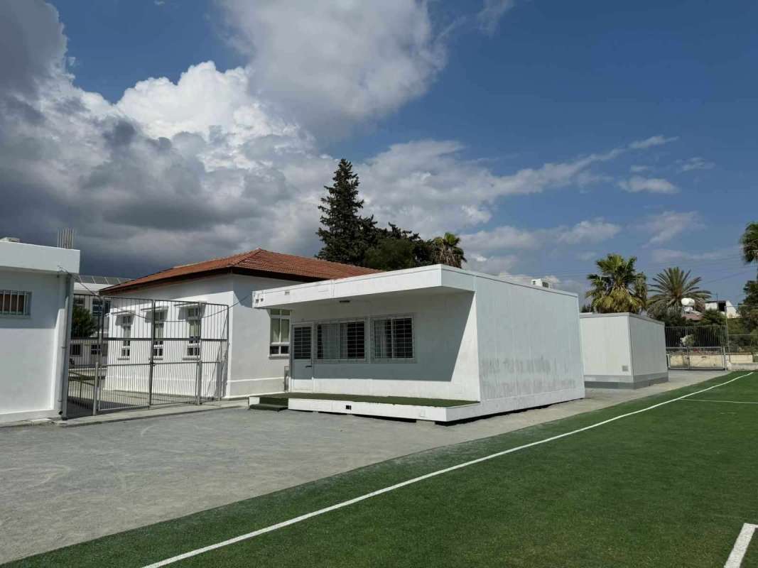 ΕΤΕΚ: Οι λυόμενες σχολικές αίθουσες δείχνουν έλλειμμα προγραμματισμού