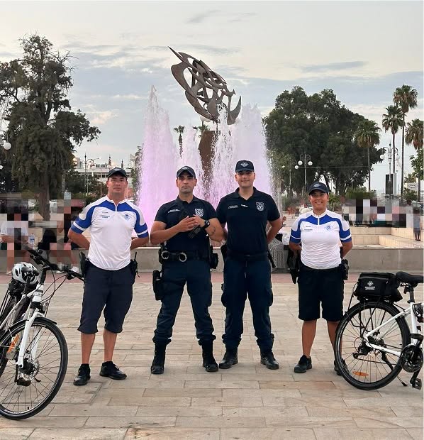 Εντατικοποιούνται οι αστυνομικές περιπολίες σε πόλεις, παραλίες και τουριστικές περιοχές