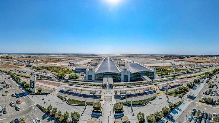 AERODROMIO_LARNAKAS.width-750