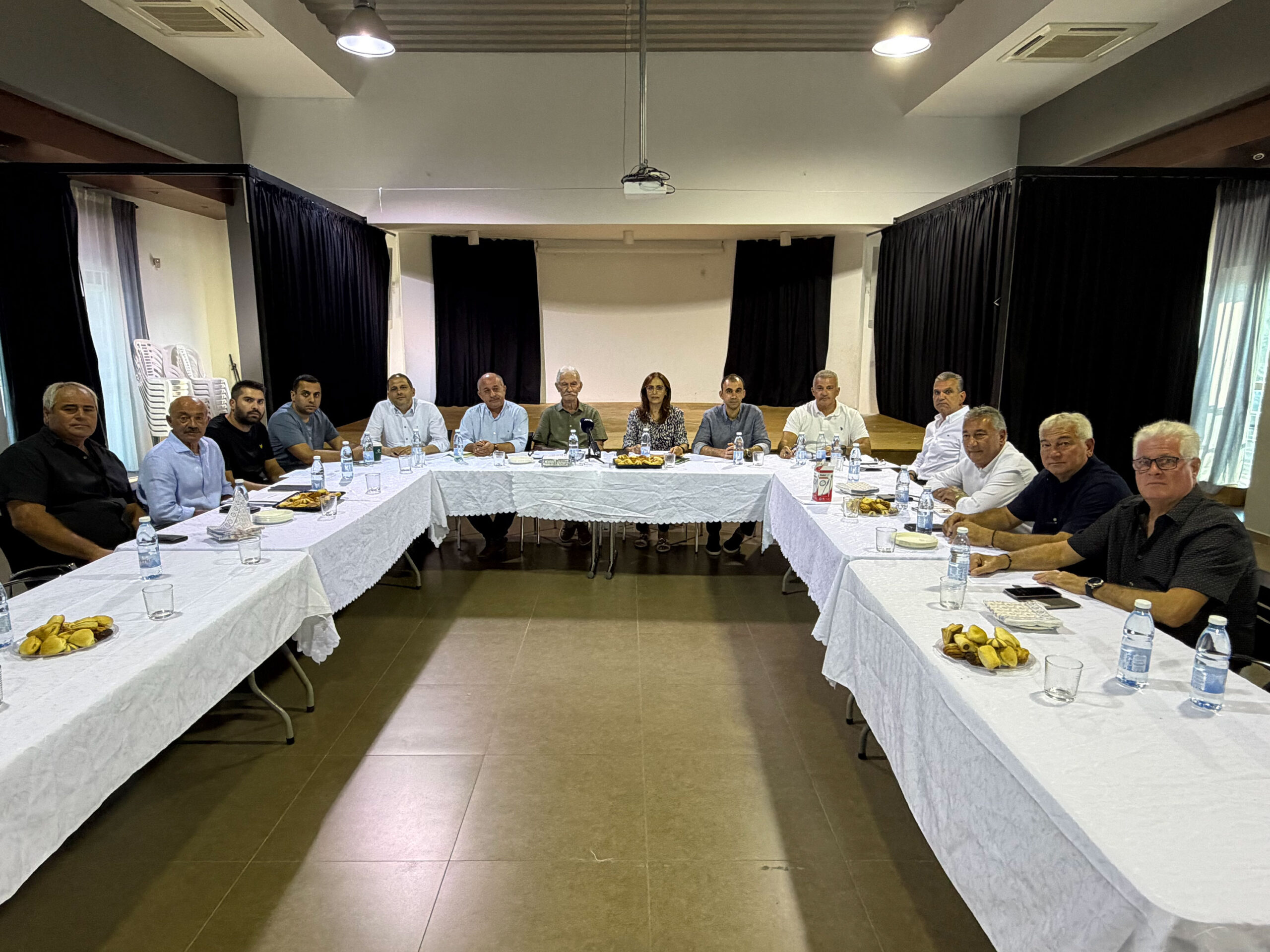 Συναντιούνται εκ νέου με τον Υπουργό Άμυνας και τον Αρχηγό της Ε.Φ. οι κοινότητες που γειτνιάζουν με το πεδίο βολής Καλού Χωριού Λάρνακας