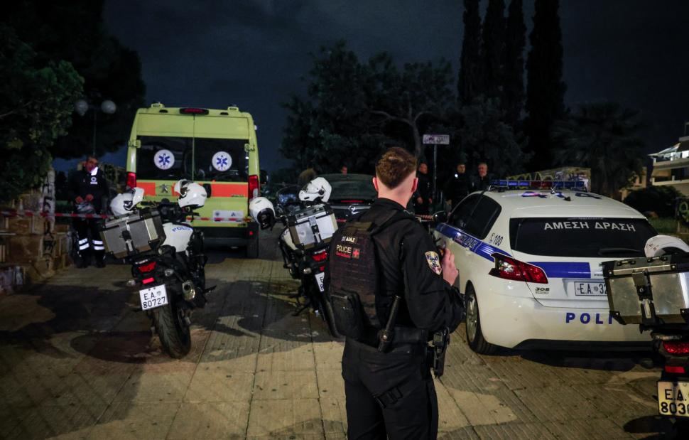 Ελλάδα: Τα σενάρια για τον θάνατο του αστυνομικού – Ήταν νεκρός για 10 ώρες