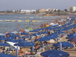 b_b_04_tourism