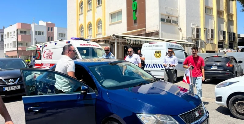 Κατεχόμενα: Μπήκε σε υπεραγορά, μαχαίρωσε γυναίκα και μετά αυτοτραυματίστηκε
