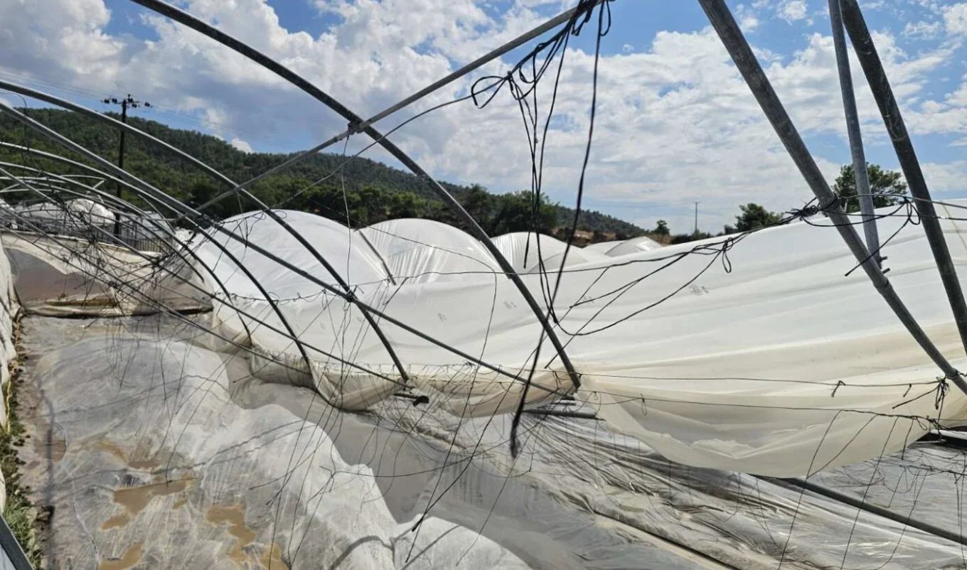 Σάρωσαν την Αγία Μαρίνα Χρυσοχούς οι ισχυροί άνεμοι – Ζημιές χιλιάδων ευρώ