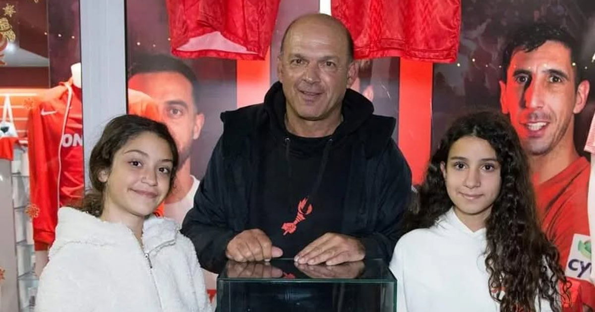 Πάμπης: «Η Νέα Σαλαμίνα δεν έχει να ζηλέψει τίποτα από κανέναν, στο «Αμμόχωστος» θα βλέπει στα μάτια κάθε ομάδα»