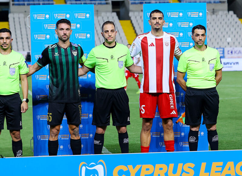 piripitsis-olympiakos-neasalamina