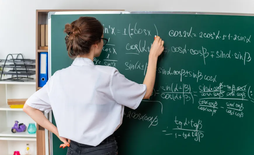 Έρχεται η ώρα μηδέν για το σύστημα διορισμού και διαφαίνεται αντιπαράθεση: Τι προβάλλει το υπουργείο Παιδείας, τι αντιτάσσουν οι εκπαιδευτικές οργανώσεις