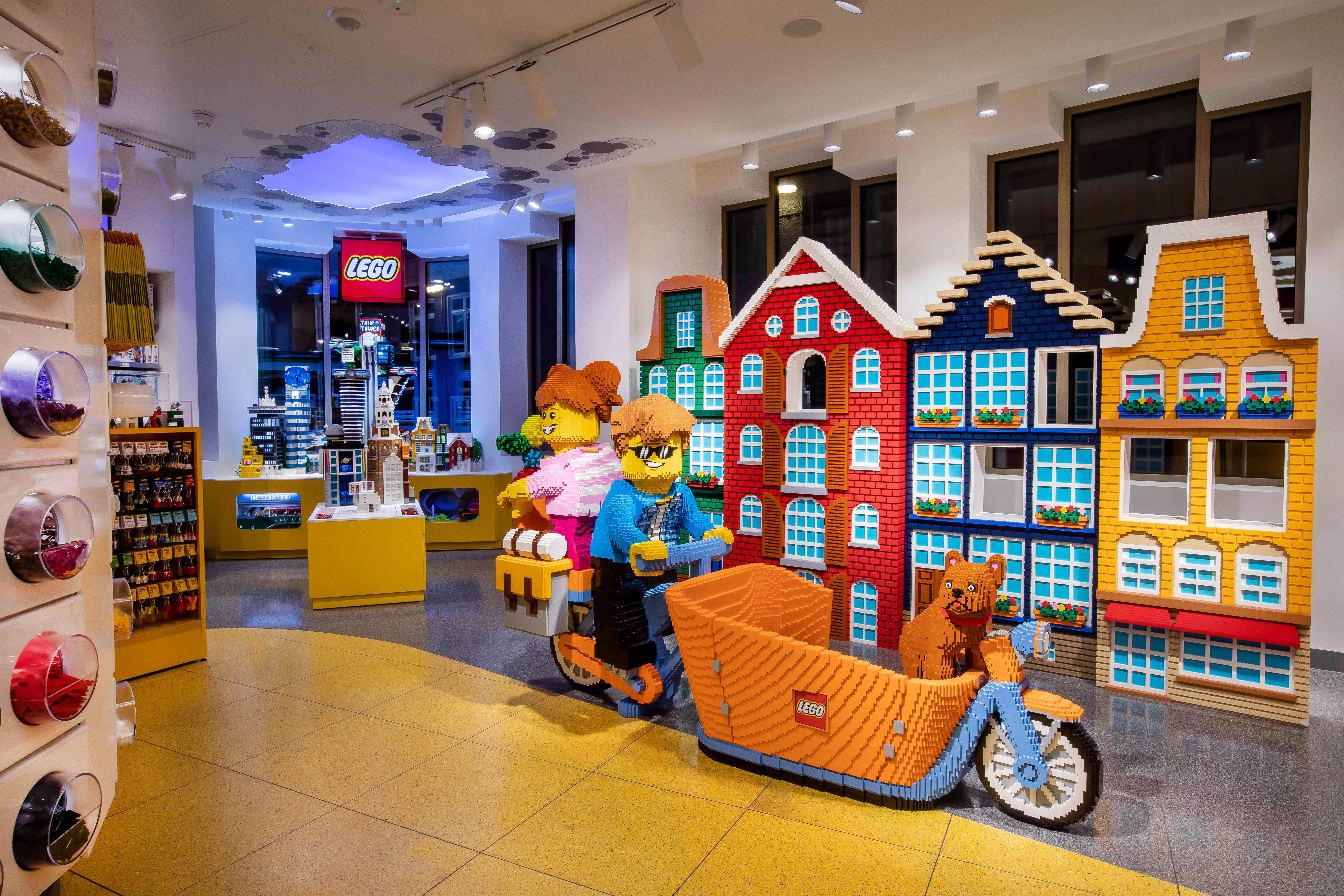 OPENING – FLAGSHIP – AMSTERDAM – LEGO
