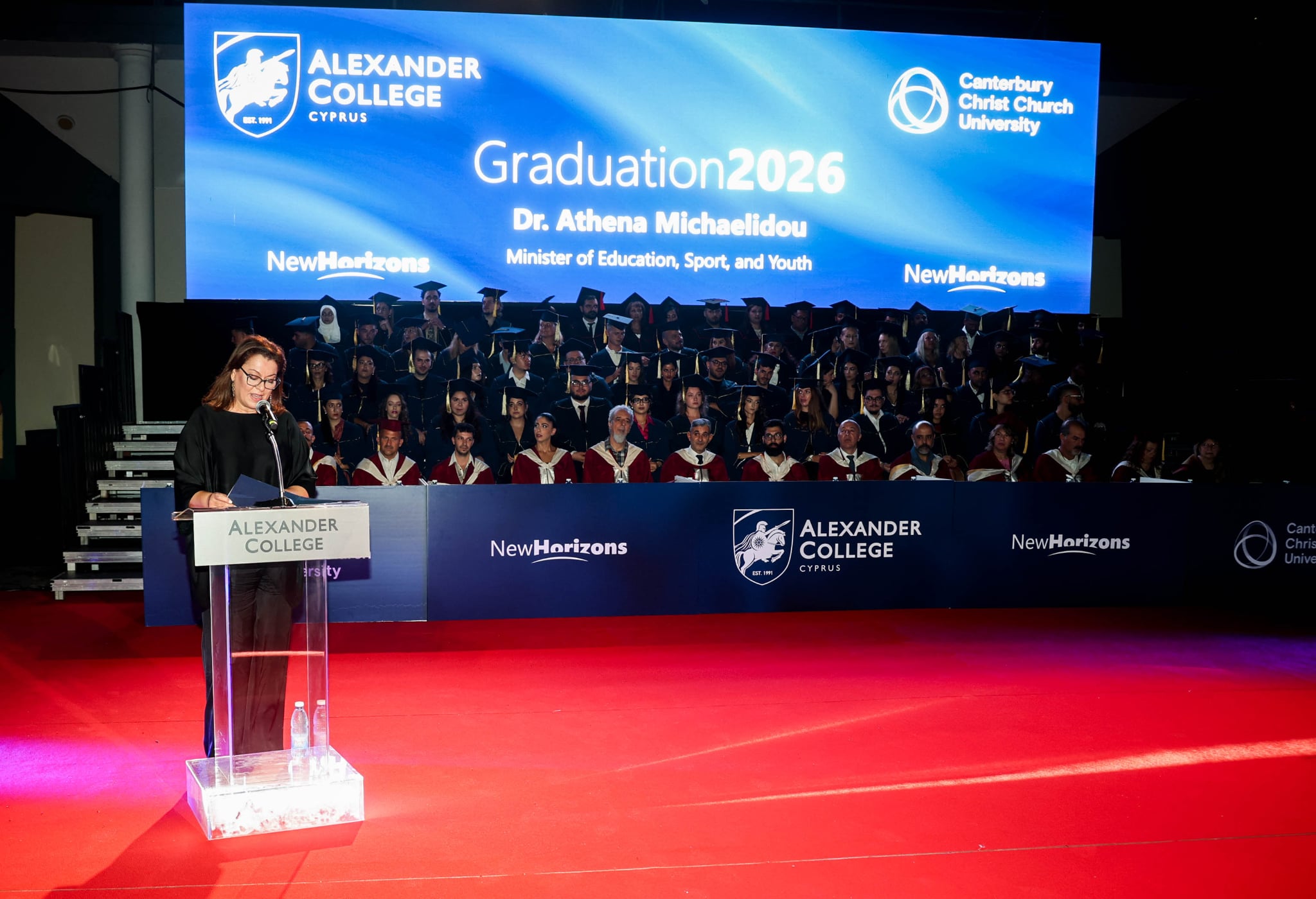 Νέοι Ορίζοντες για το Alexander College: Η Λαμπερή Τελετή Αποφοίτησης 2026