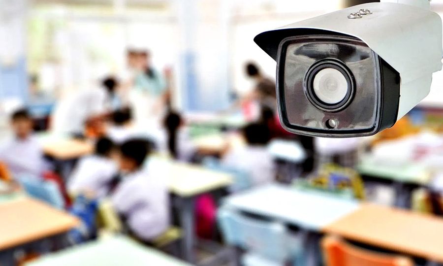 Κάμερες σε άλλα 73 σχολεία – Δύσκολο αλλά θα μπουν τα κλιματιστικά