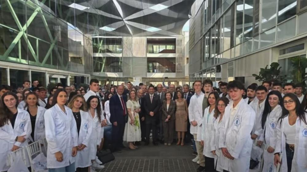 Ιστορική πρεμιέρα για το ΕΚΠΑ στην Κύπρο – Υποδέχθηκε τους πρωτοετείς