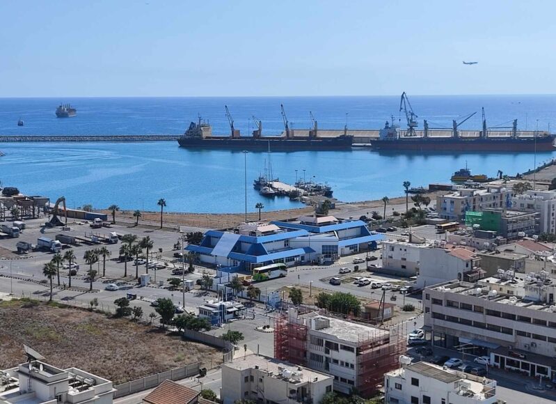 limani_larnaca