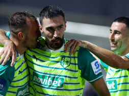 mpagits-ivanvic-pileas-aek