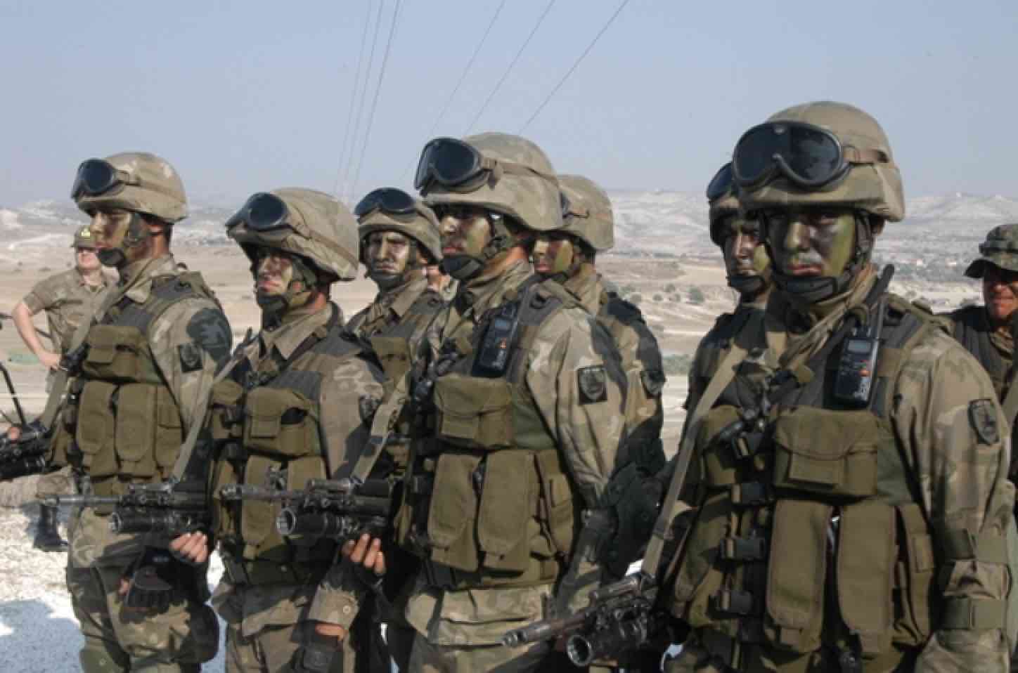 Η Εθνική Φρουρά τιμά την Ημέρα των Ενόπλων Δυνάμεων  (βίντεο)