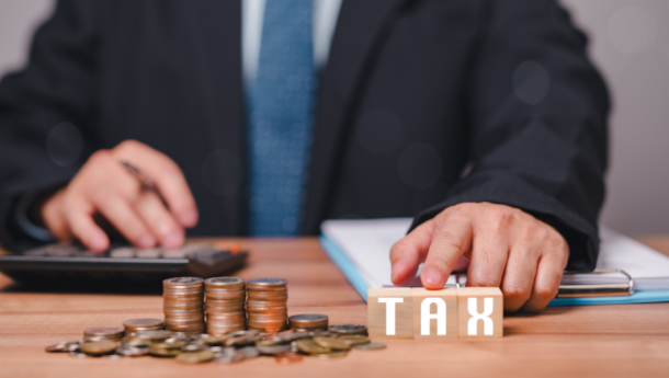 Στη Βουλή οι αλλαγές για τον ελάχιστο φόρο 15% στις πολυεθνικές