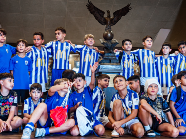 anorthosis-mikroi